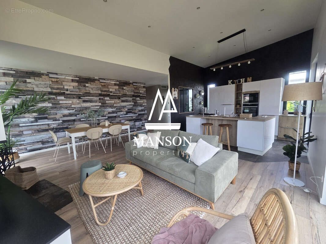 Maison à vendre, 123m², Saint-Médard-en-Jalles