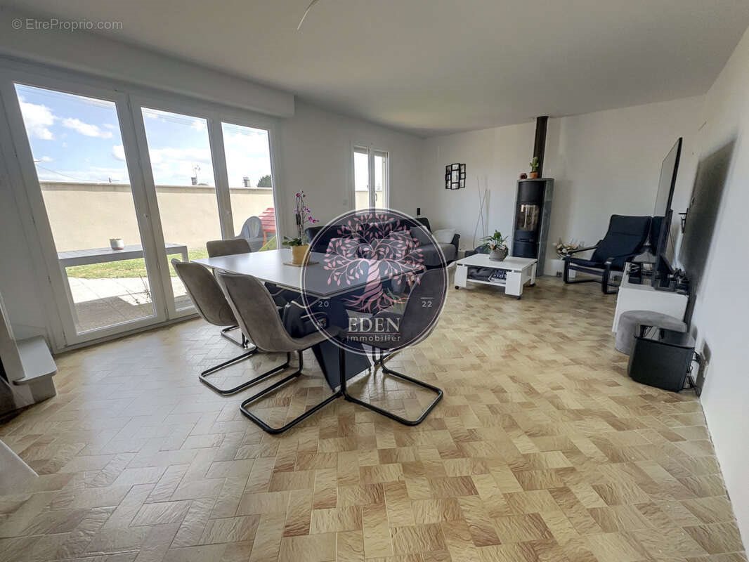 Maison à vendre, 117m², Vernouillet