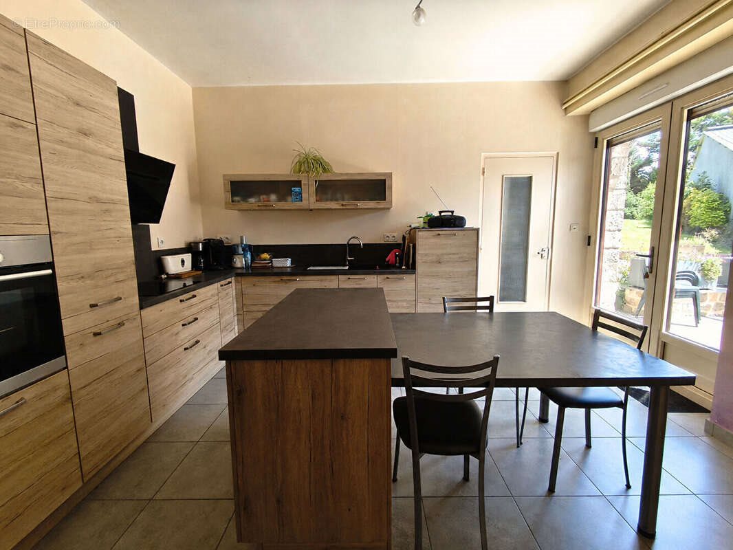 Maison à vendre, 180m², Vitré