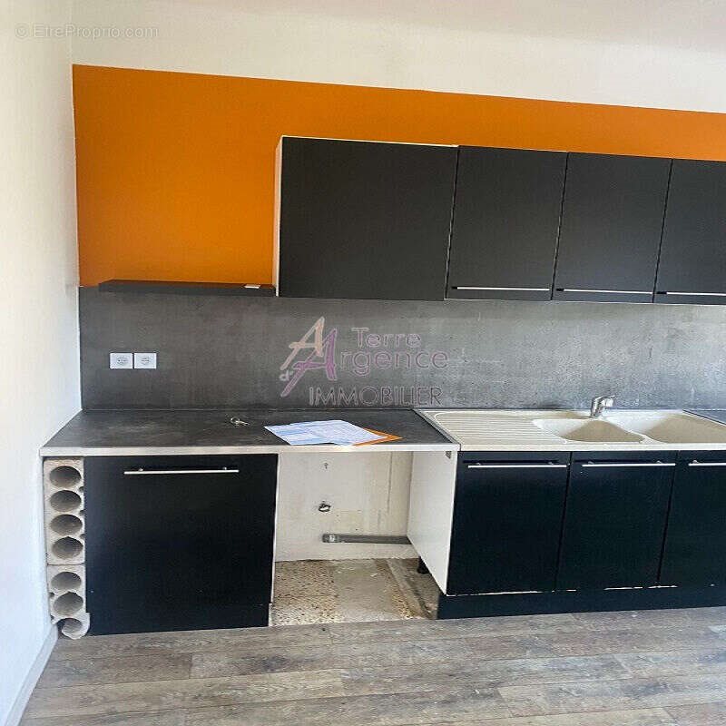 Appartement à vendre, 78m², Arles