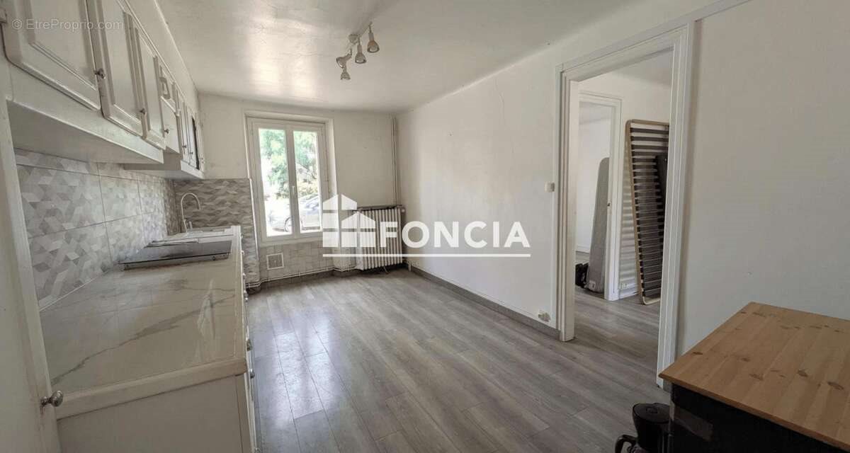 Maison à vendre, 70m², Chevrainvilliers
