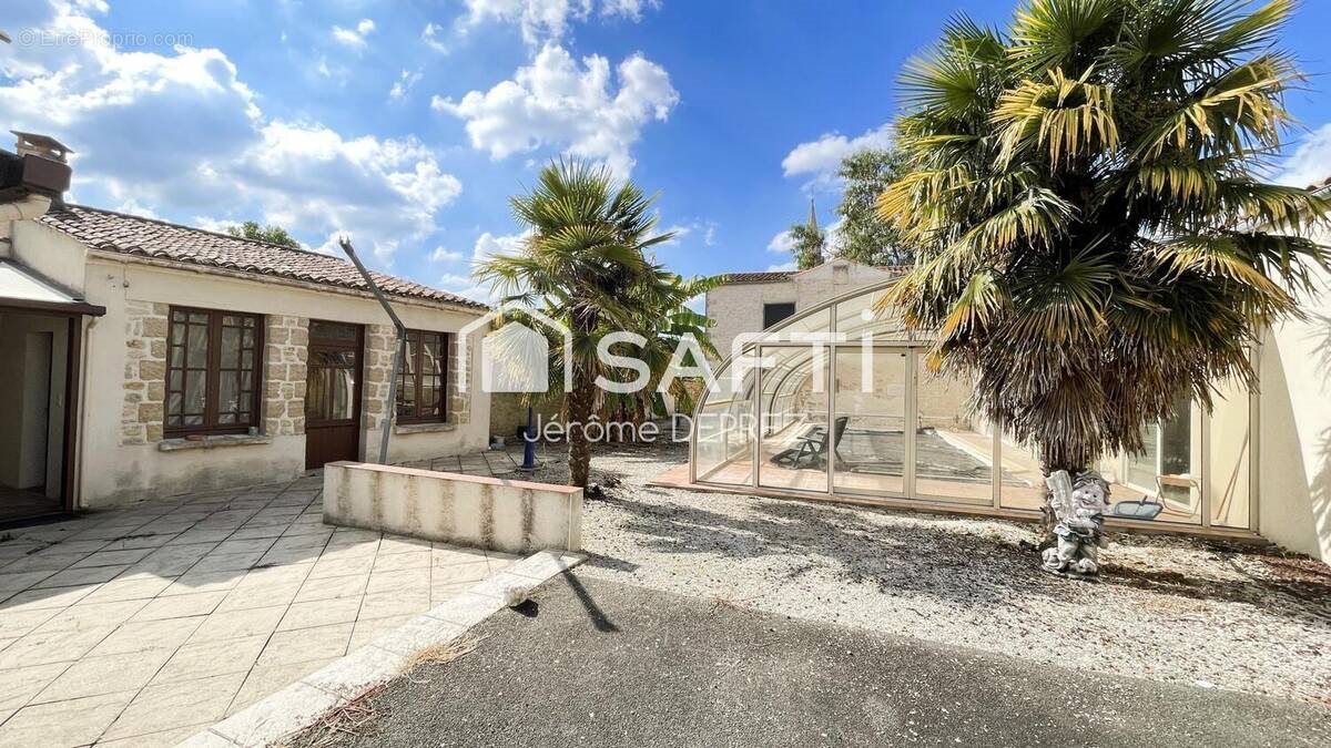 Maison à vendre, 183m², Saint-Michel-en-l'Herm