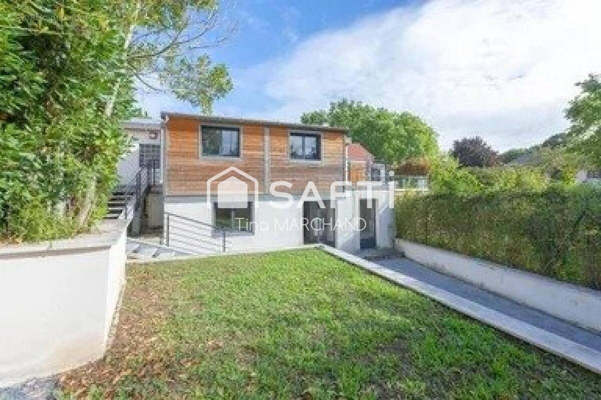 Maison à vendre, 119m², Le Pecq
