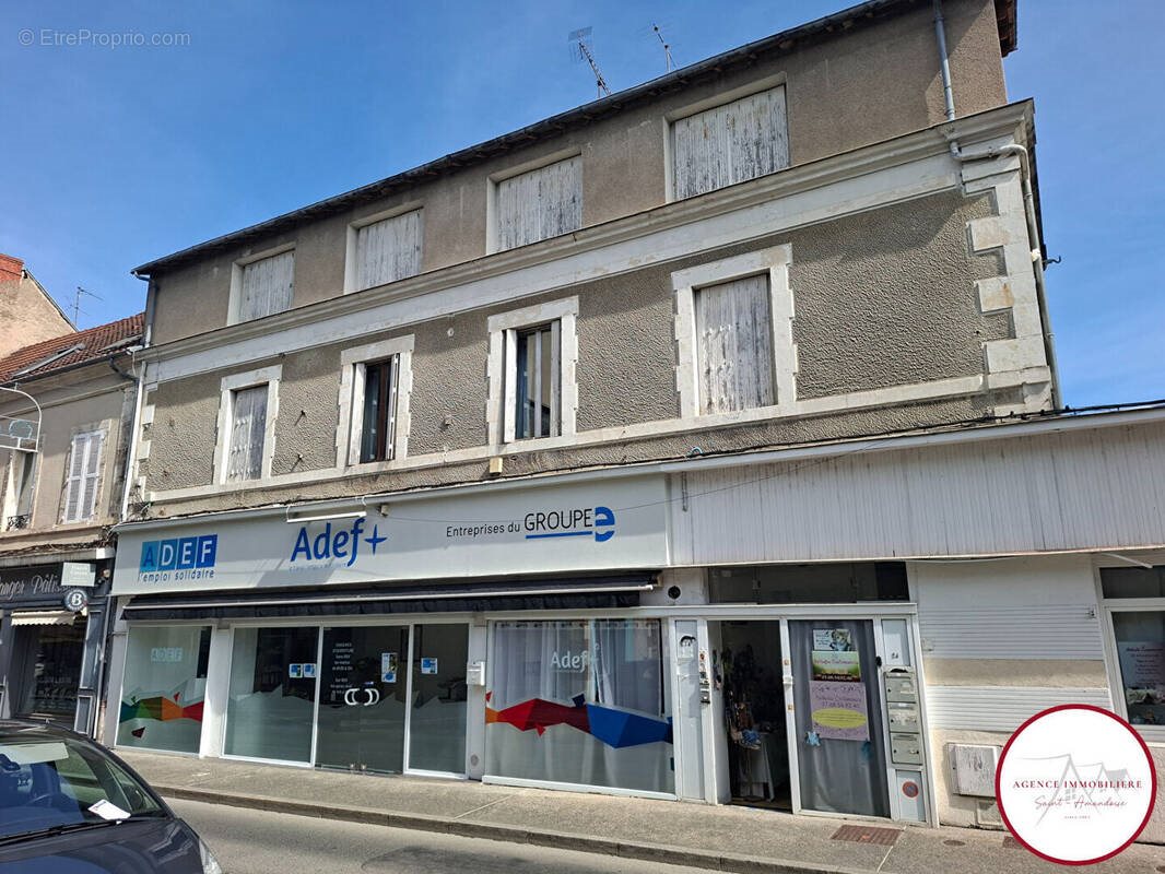 Appartement à vendre, 180m², Saint-Amand-Montrond