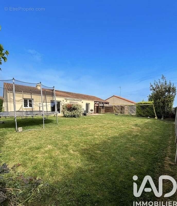 Maison à vendre, 121m², La Poitevinière