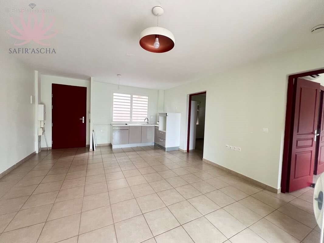 Appartement à vendre, 53m², Fort-de-France