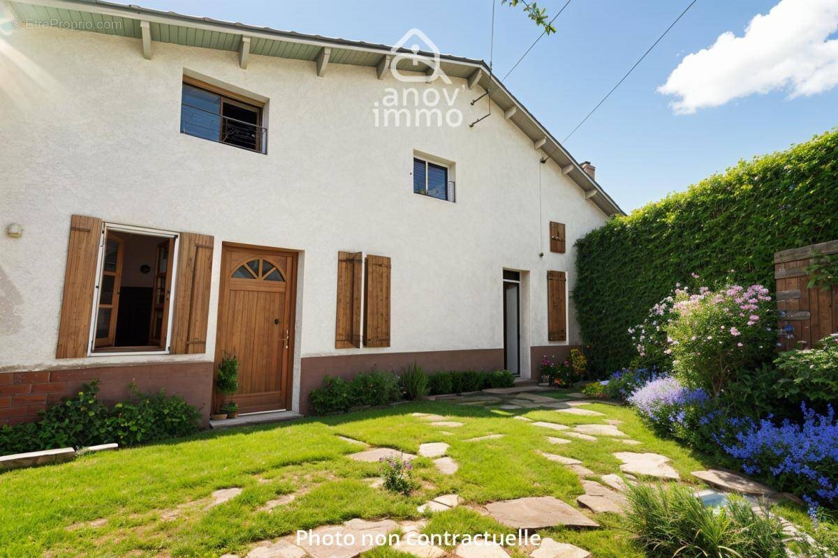 Maison à vendre, 88m², La Couronne