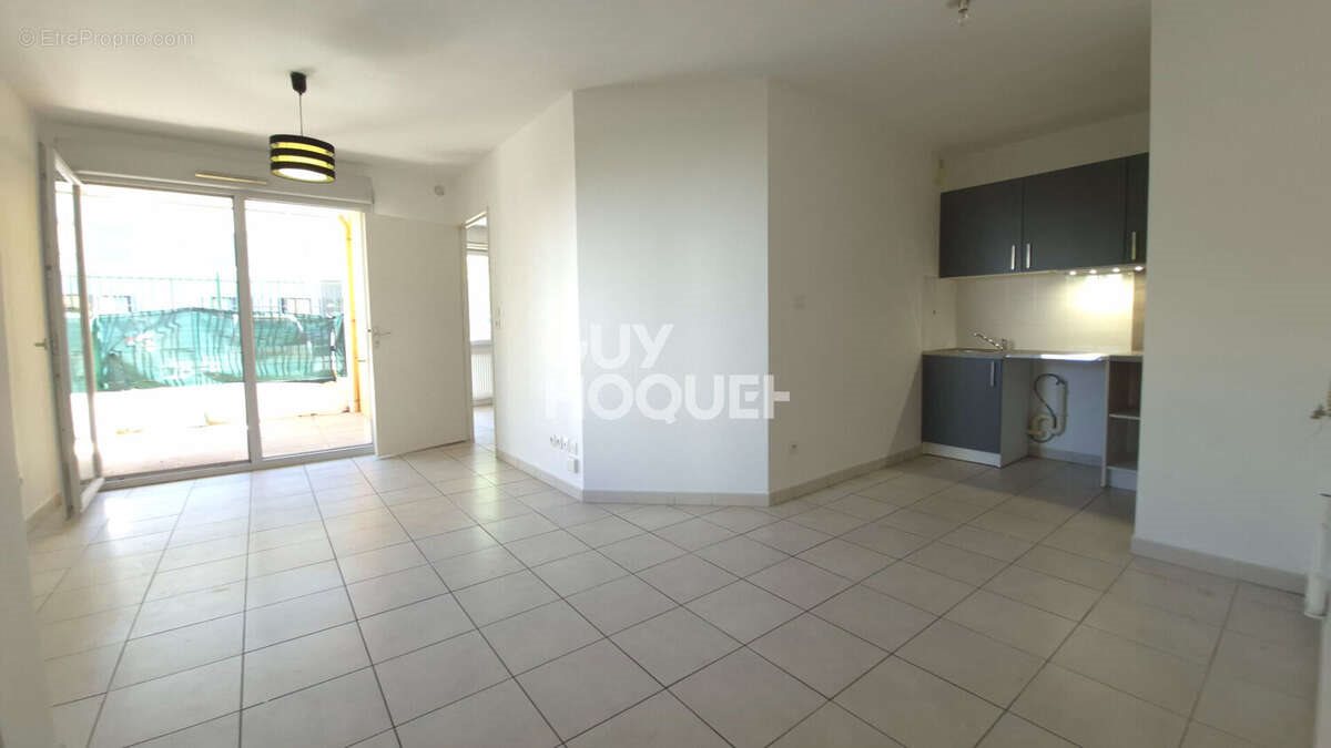 Appartement à vendre, 38m², Vénissieux