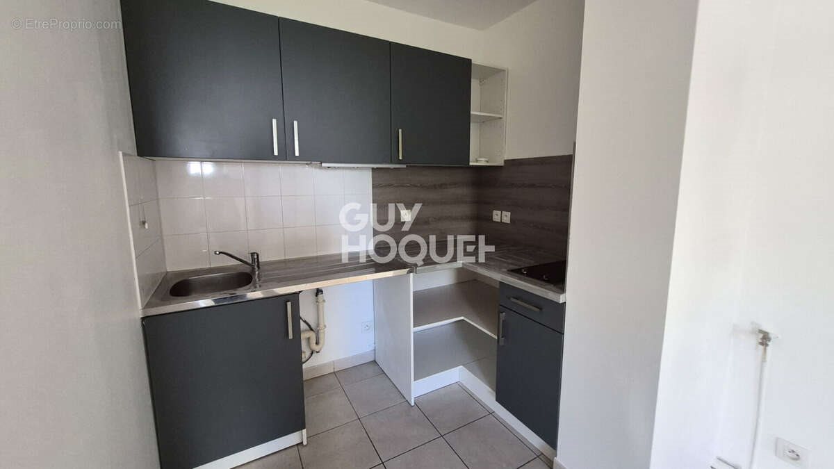 Appartement à vendre, 38m², Vénissieux