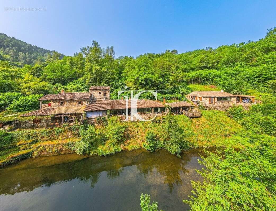 Maison à vendre, 324m², Ribes