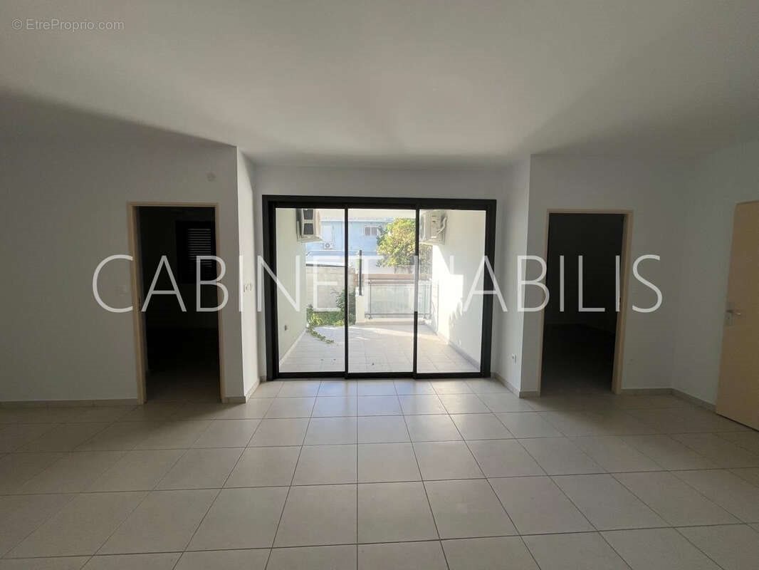 Appartement à vendre, 57m², Saint-Pierre