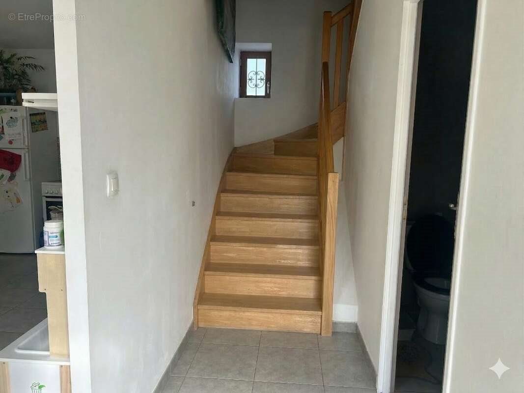 Appartement à vendre, 75m², Ars-sur-Formans