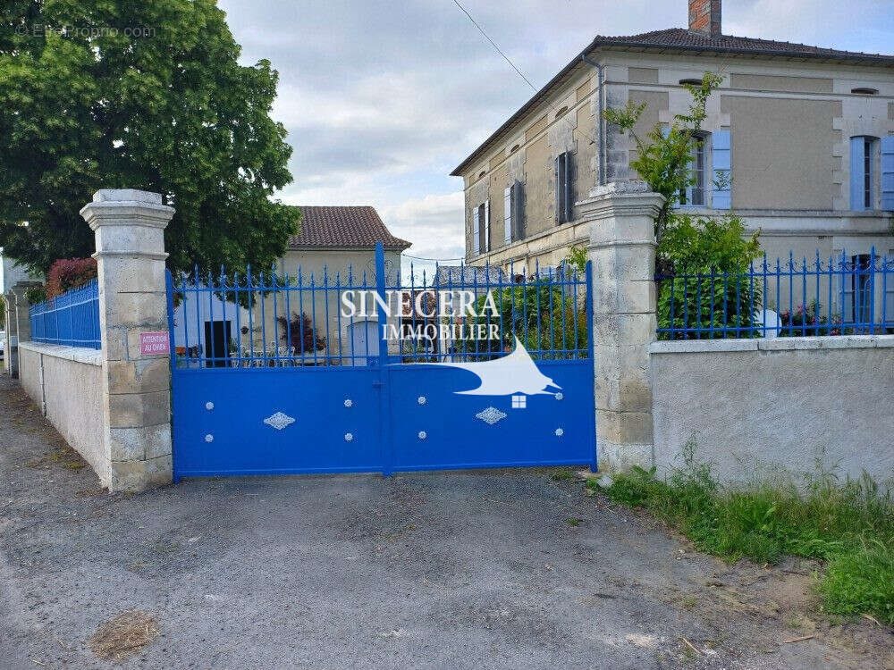Maison à vendre, 175m², Ribérac