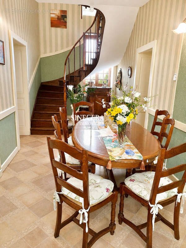 Maison à vendre, 175m², Ribérac
