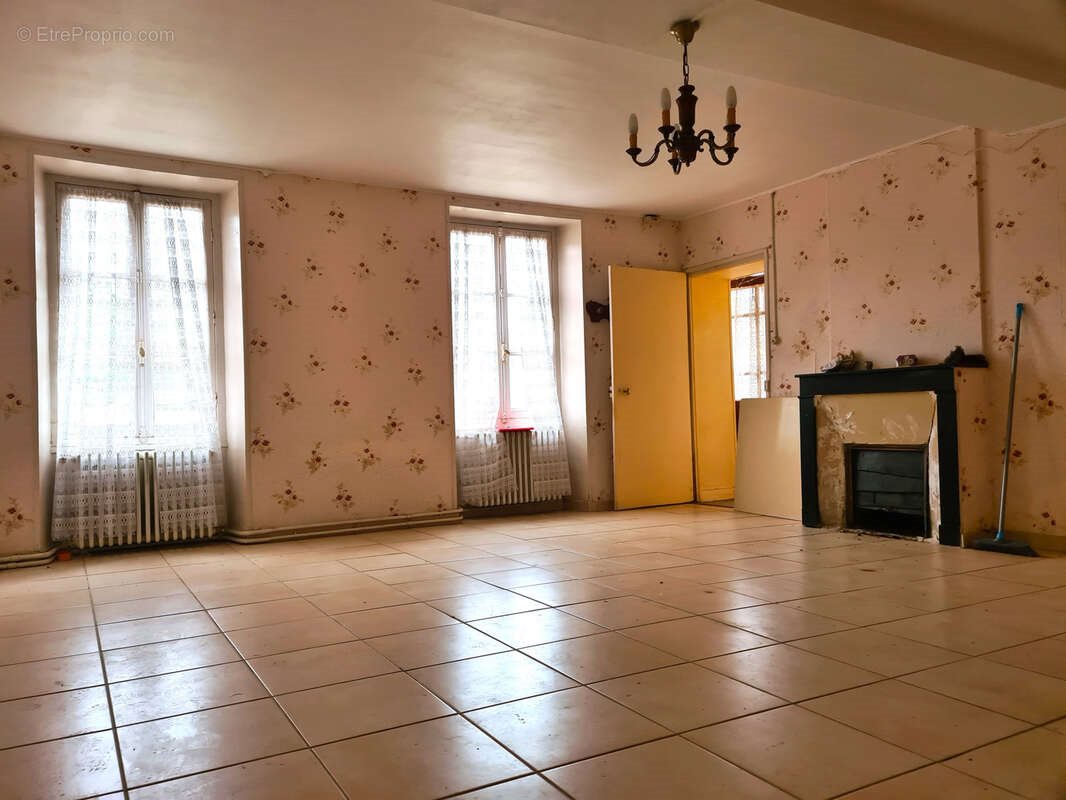 Maison à vendre, 125m², Orgerus