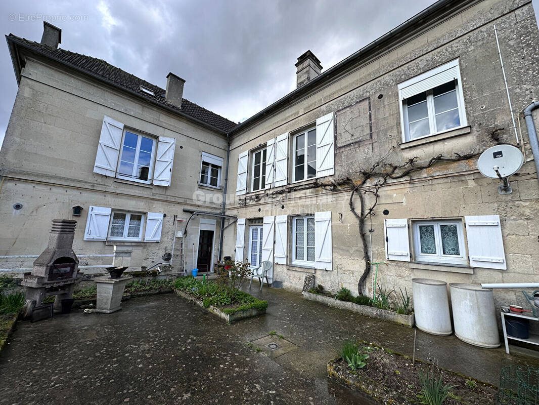 Maison à vendre, 226m², Taillefontaine