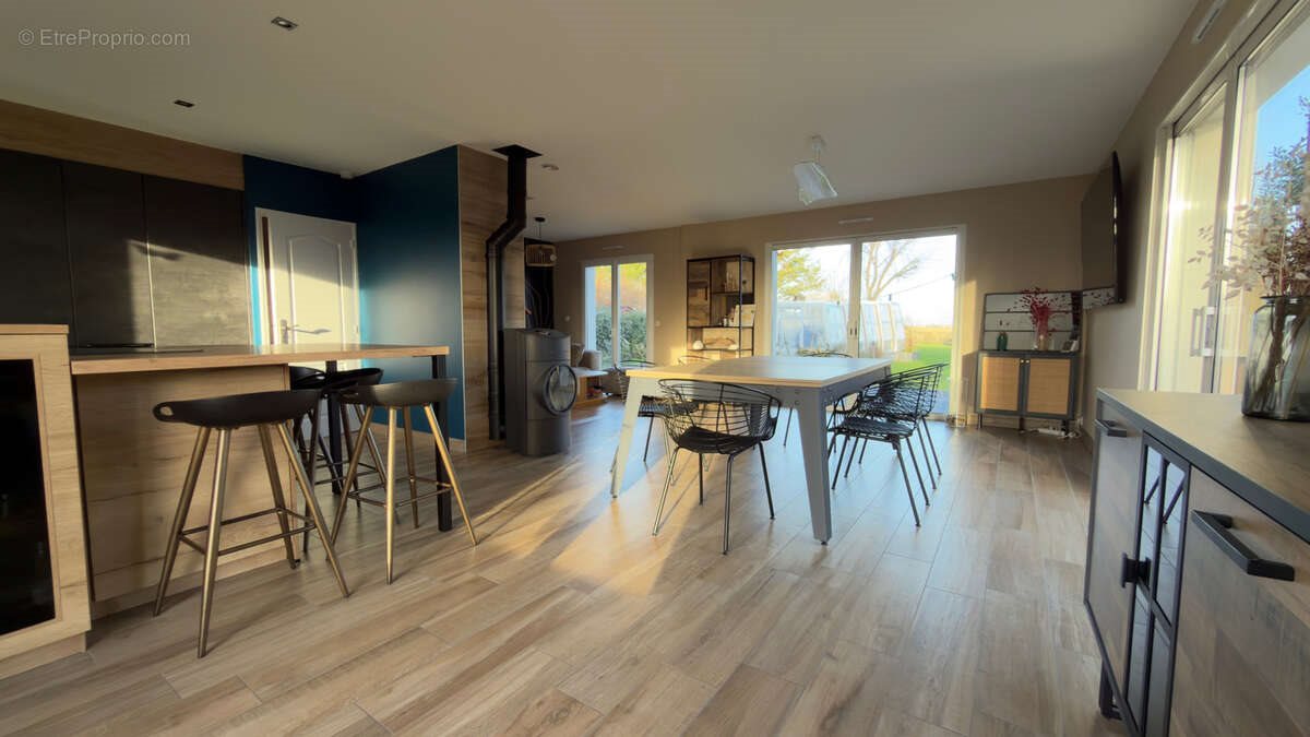 Maison à vendre, 188m², Trignac