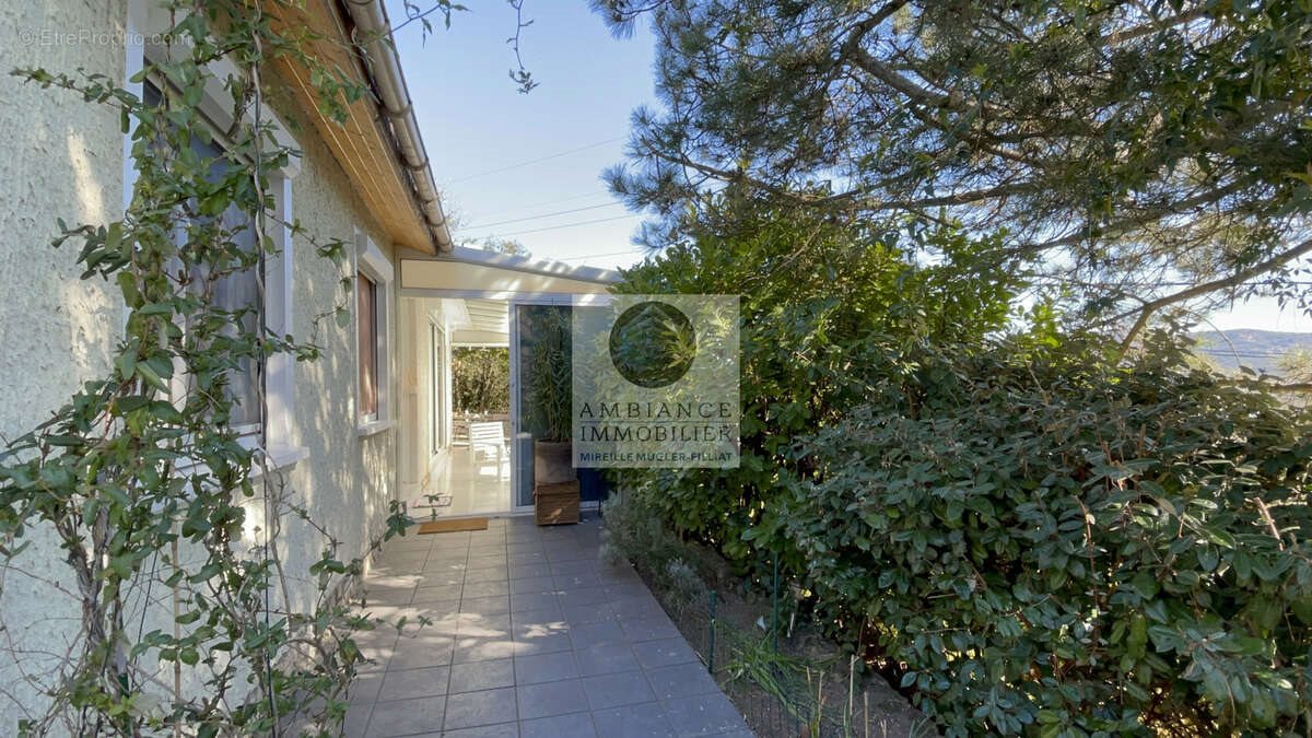 Maison à vendre, 100m², Saint-Péray