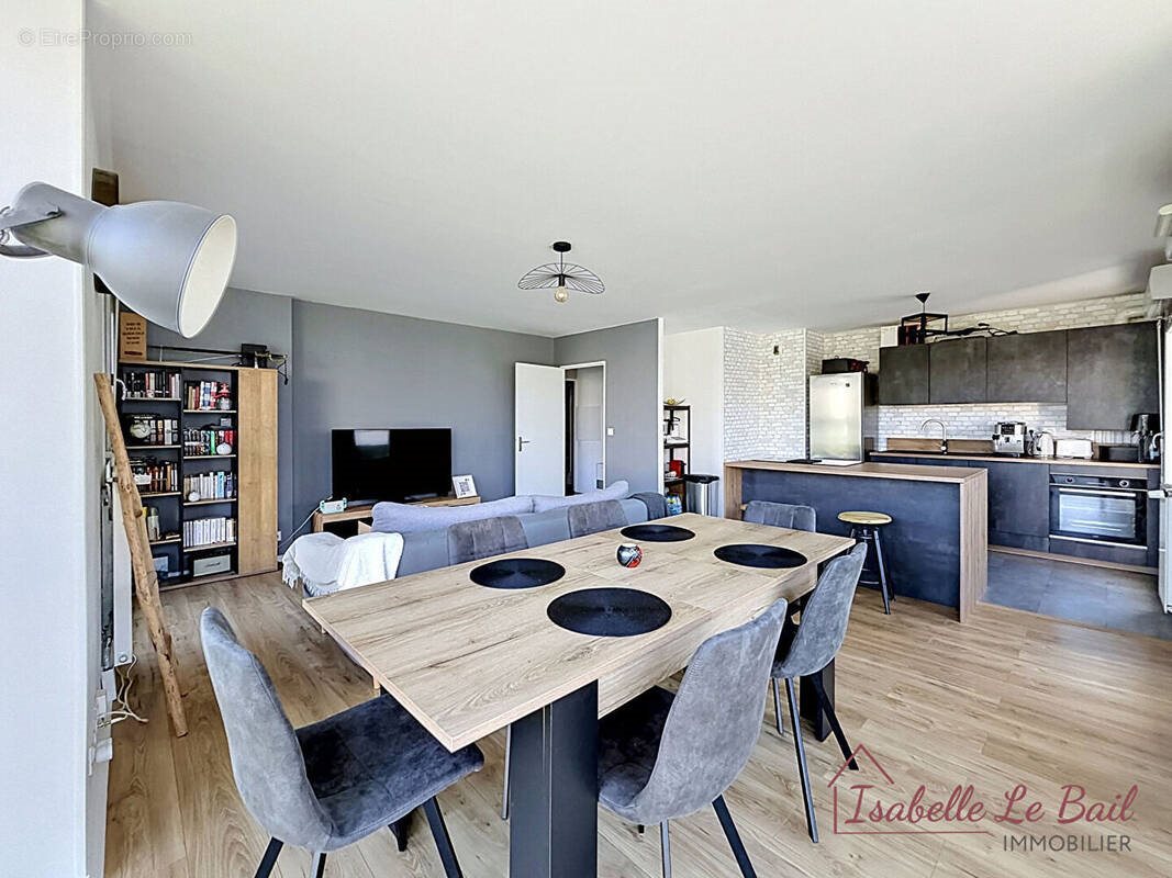 Appartement à vendre, 83m², Bruz