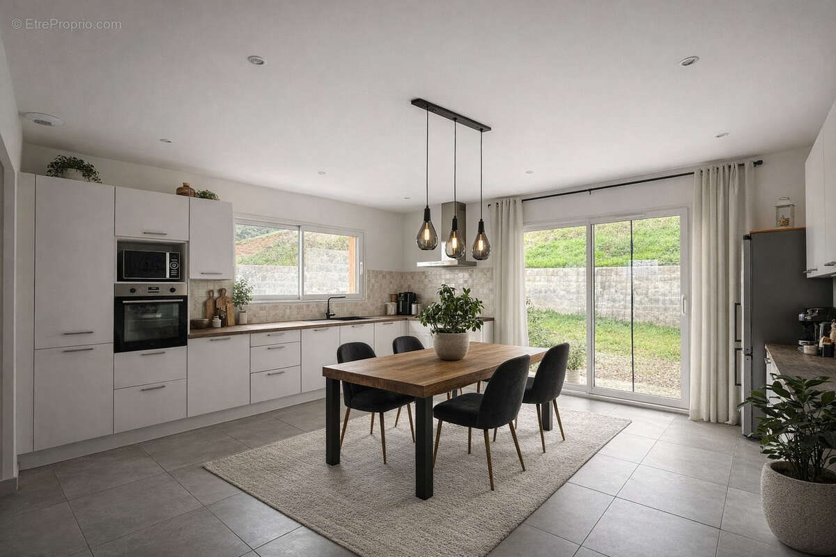 Maison à vendre, 210m², Mâcon