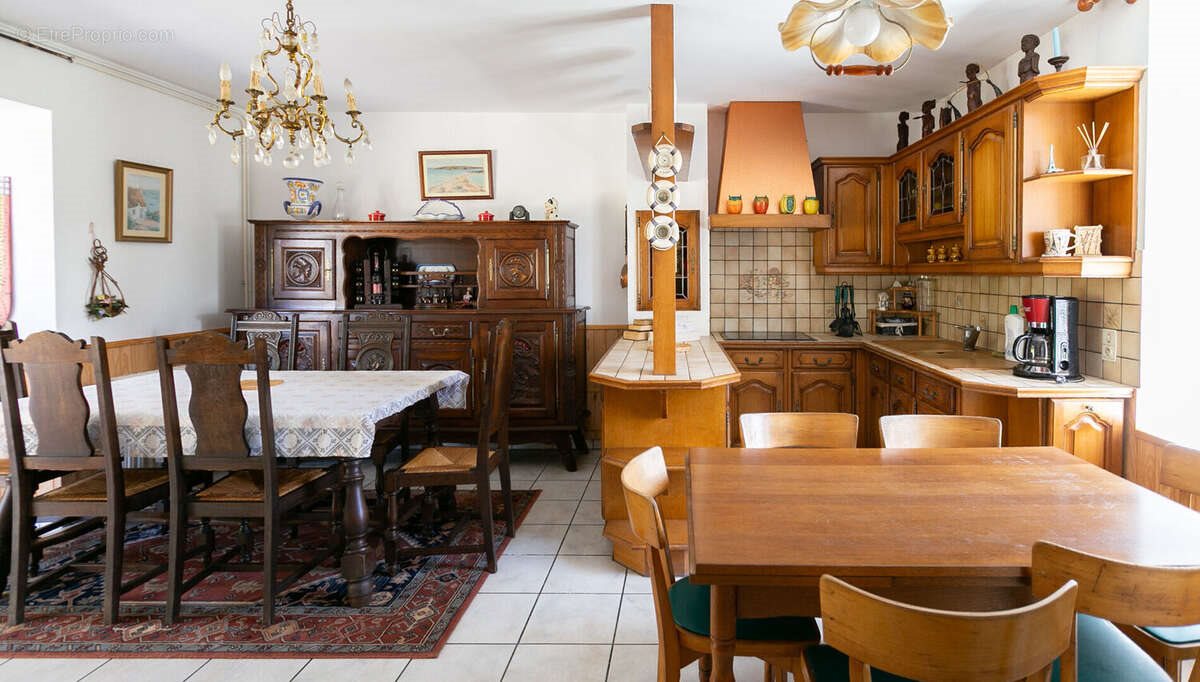 Maison à vendre, 139m², Névez