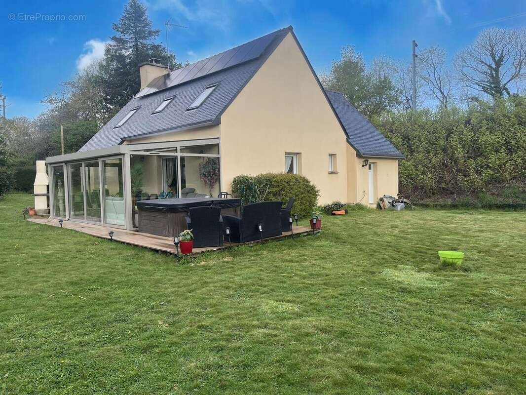 Maison à vendre, 153m², Rosporden