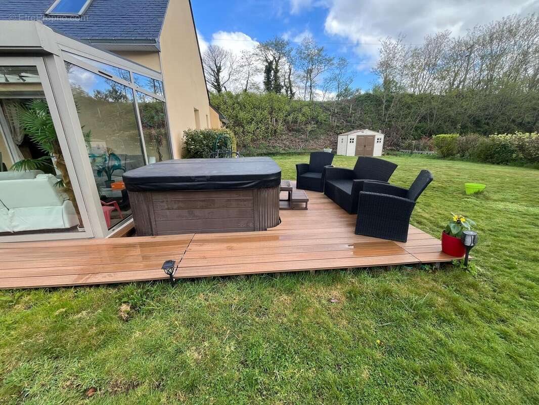 Maison à vendre, 153m², Rosporden