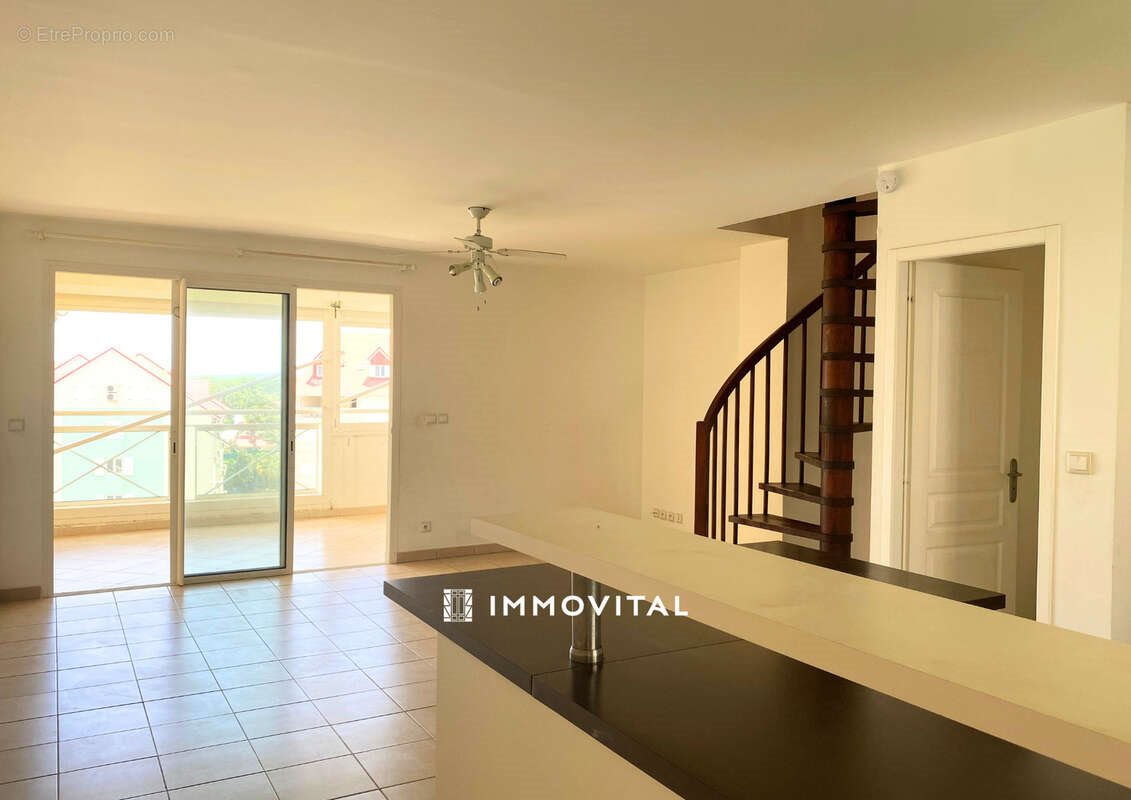 Appartement à vendre, 74m², Petit-Bourg