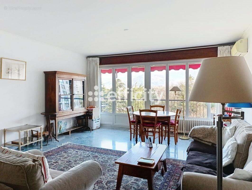 Appartement à vendre, 94m², Échirolles