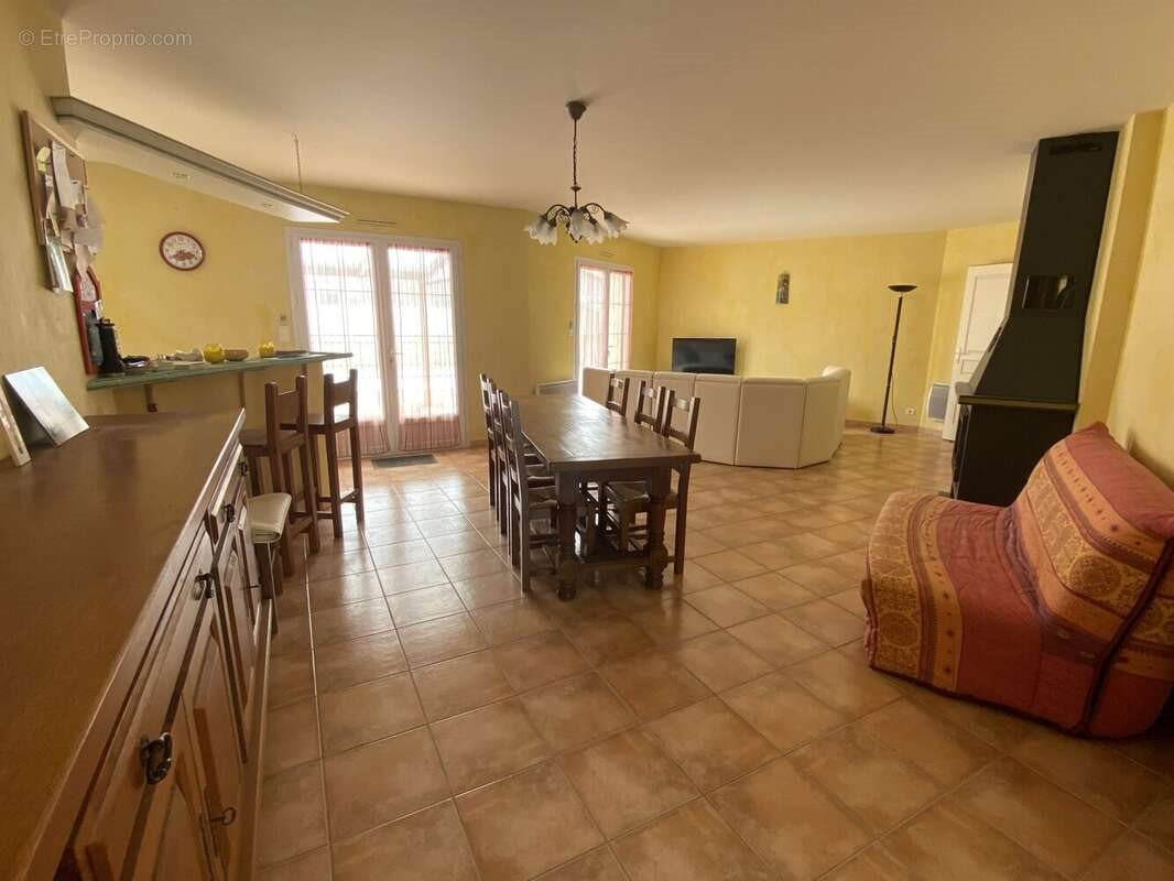 Maison à vendre, 120m², Vairé