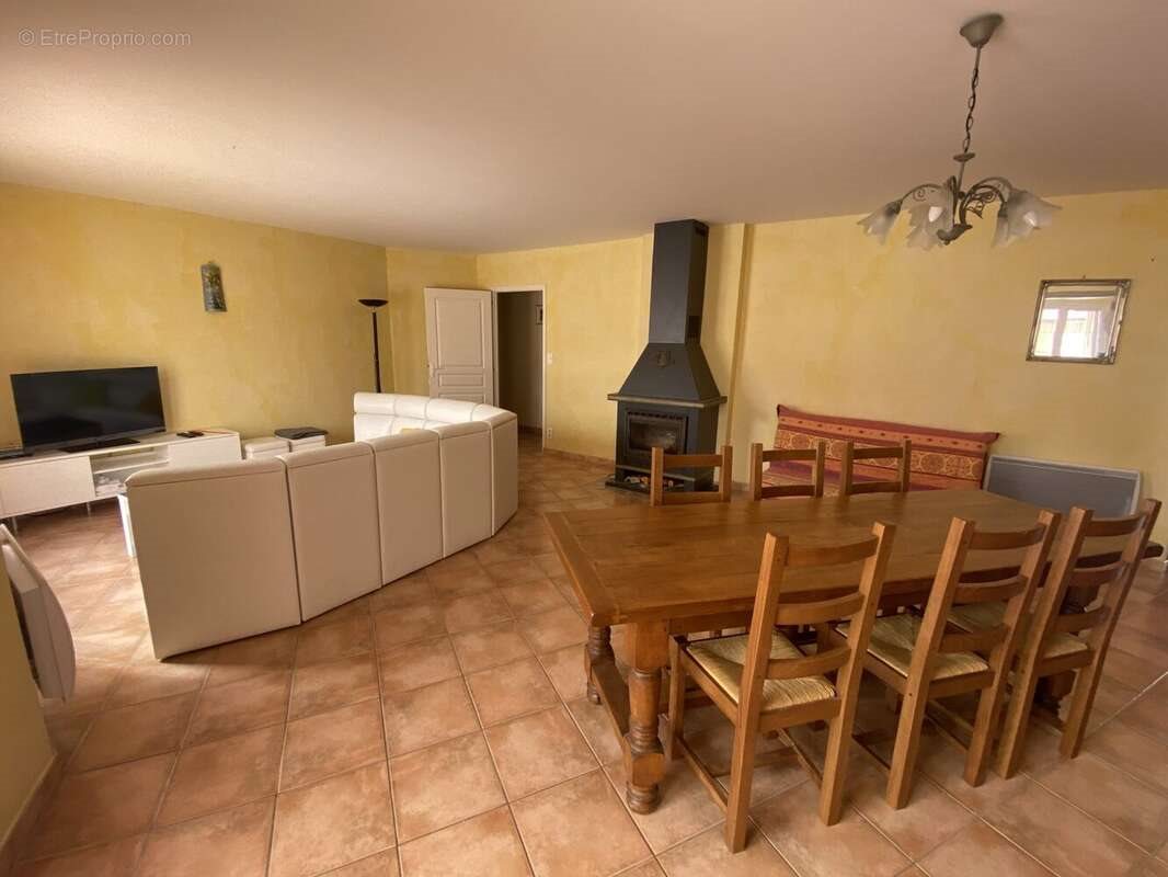 Maison à vendre, 120m², Vairé