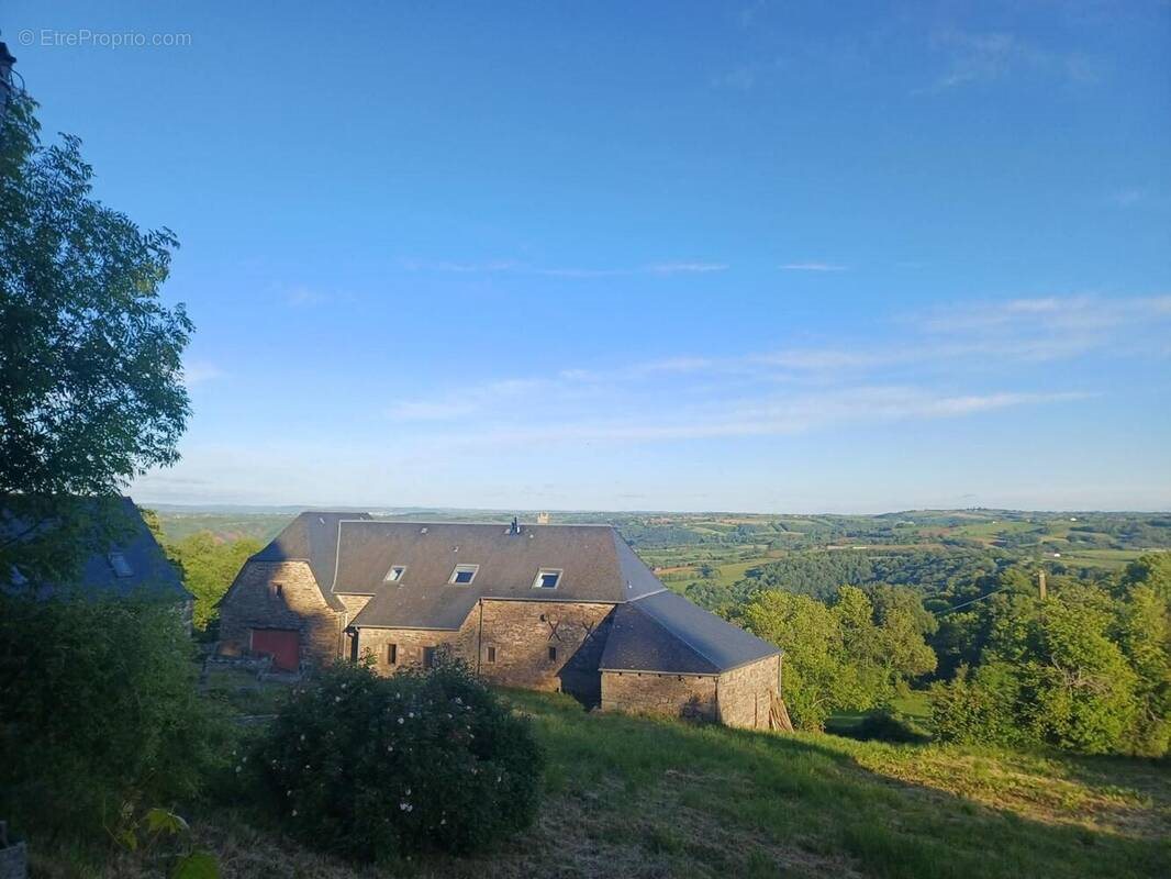Maison à vendre, 276m², Clairvaux-d'Aveyron