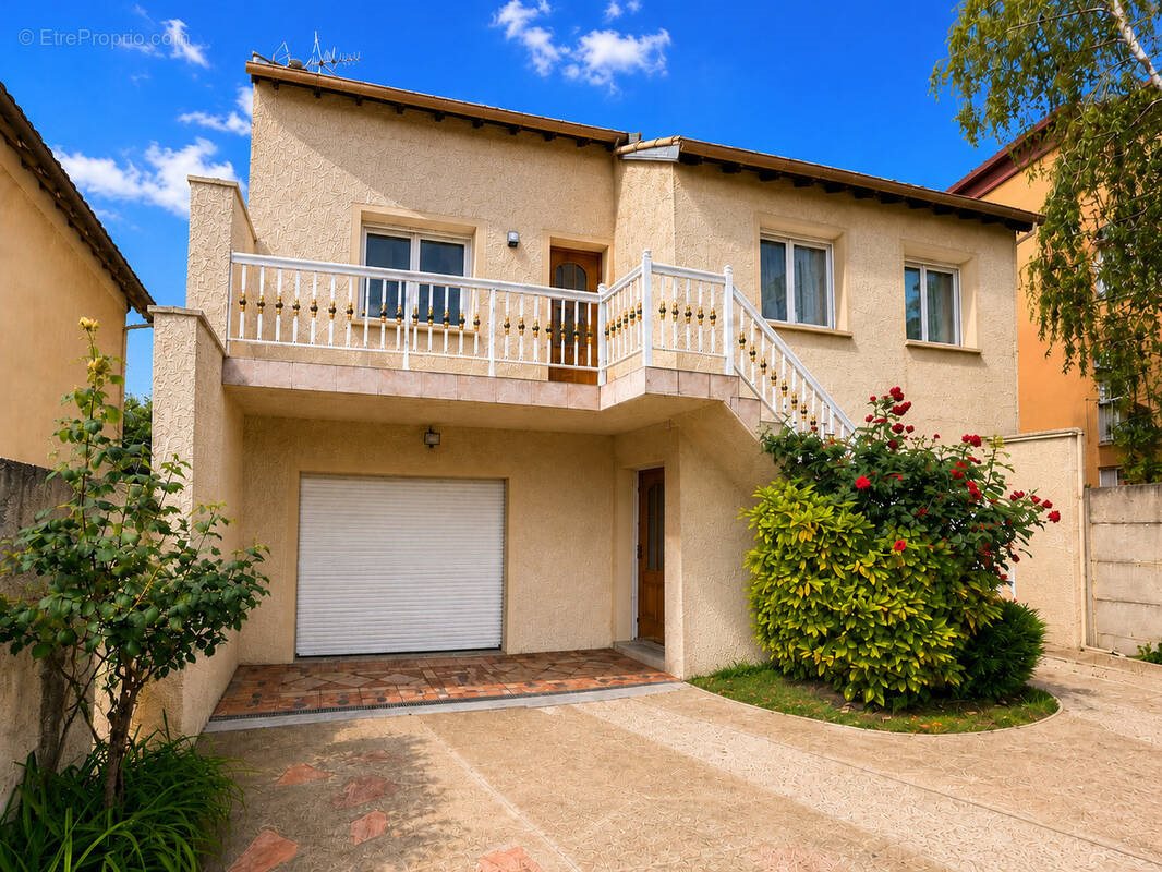 Maison à vendre, 106m², Livry-Gargan