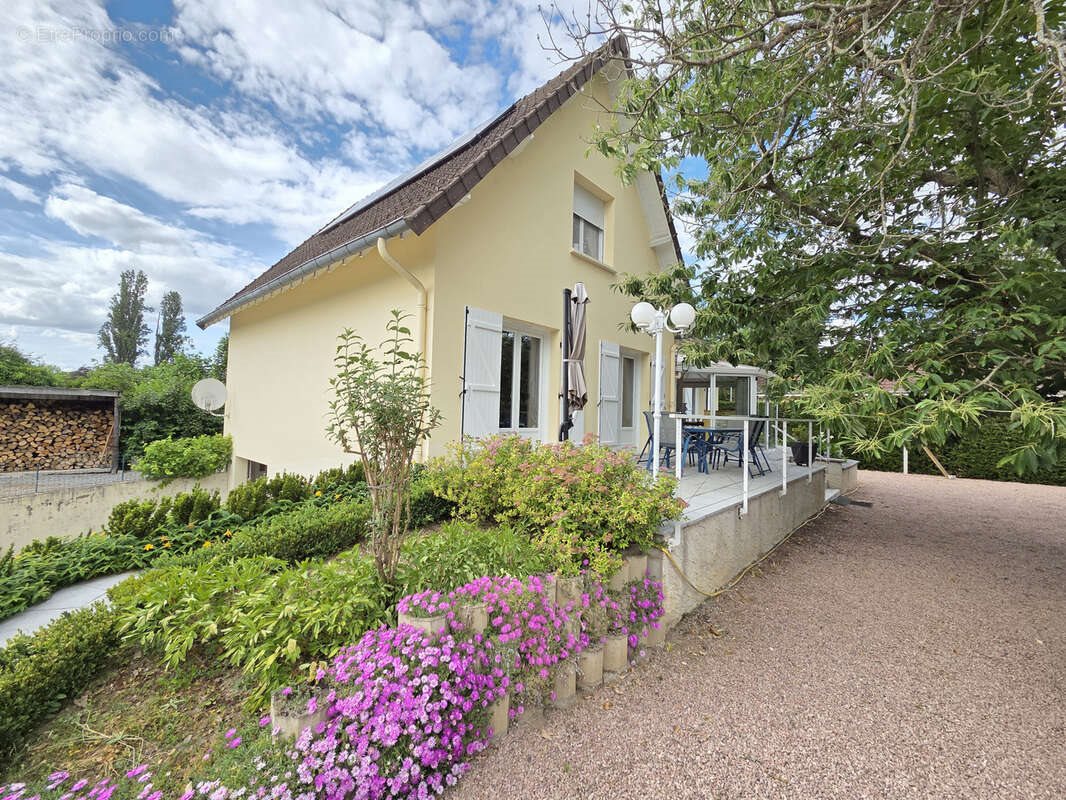 Maison à vendre, 168m², Avermes