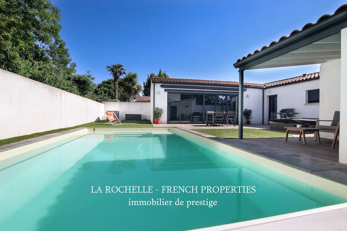 Maison à vendre, 159m², Dompierre-sur-Mer