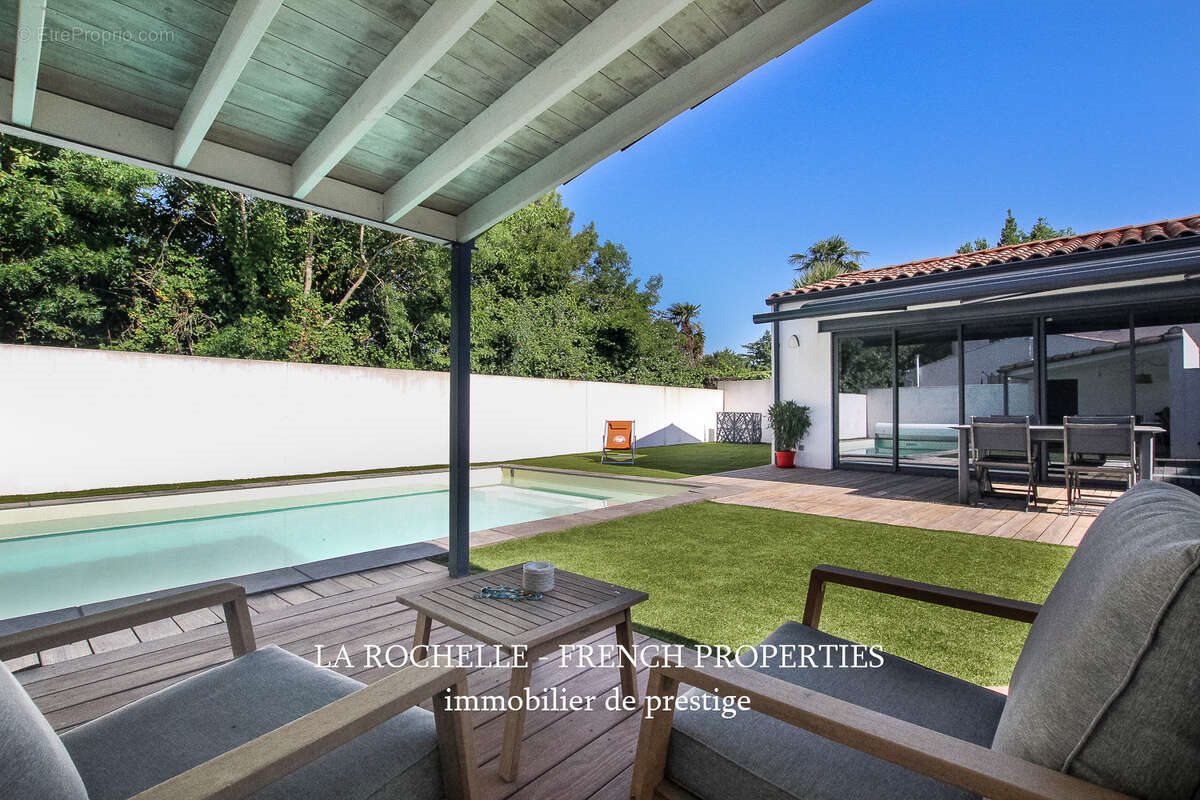 Maison à vendre, 159m², Dompierre-sur-Mer