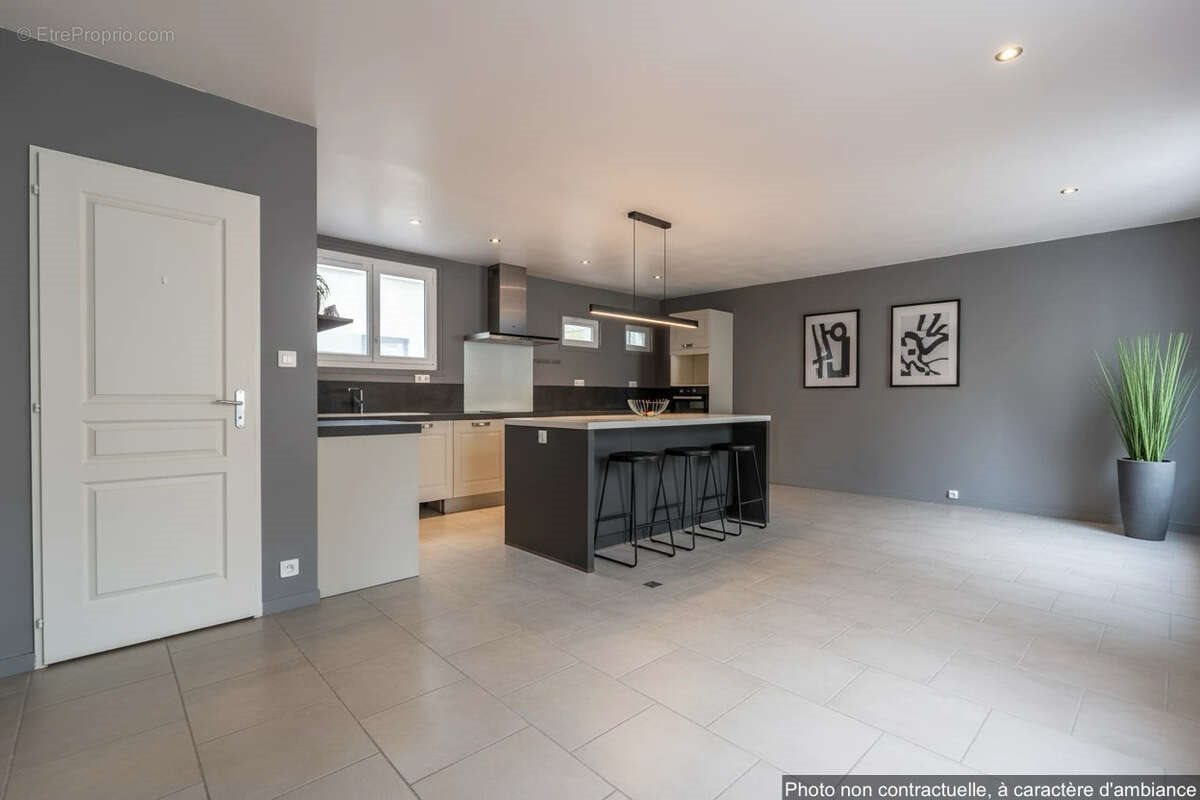 Maison à vendre, 116m², Cognac