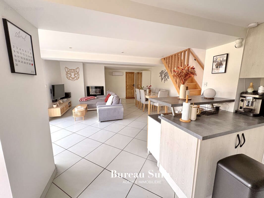 Maison à vendre, 115m², Saint-Didier-sur-Chalaronne