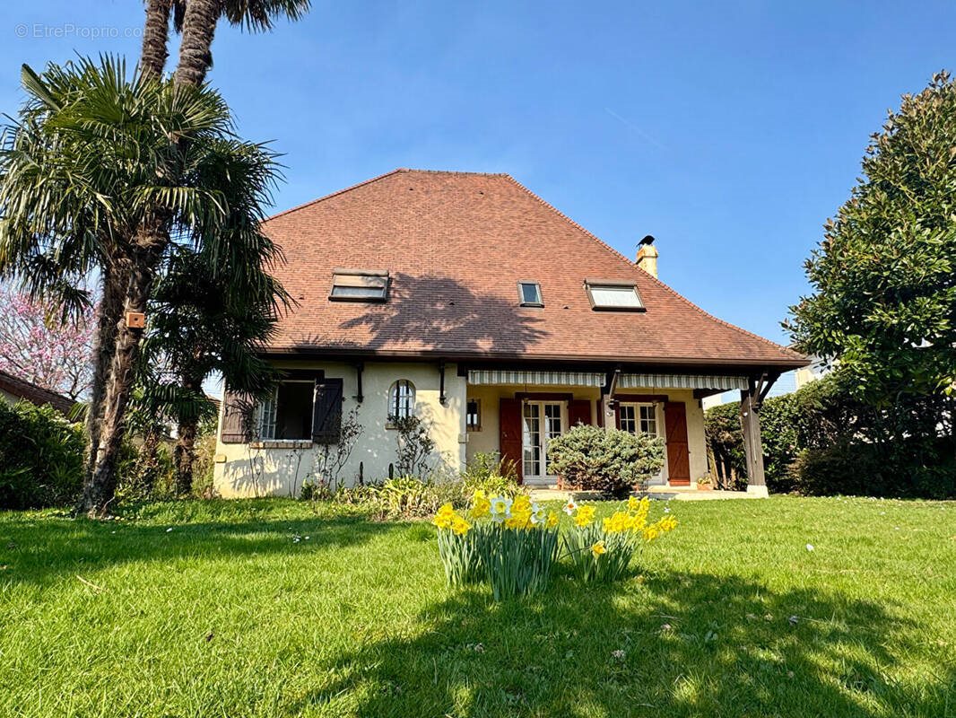 Maison à vendre, 142m², Pau