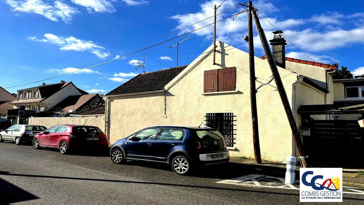 Maison à vendre, 55m², Combs-la-Ville