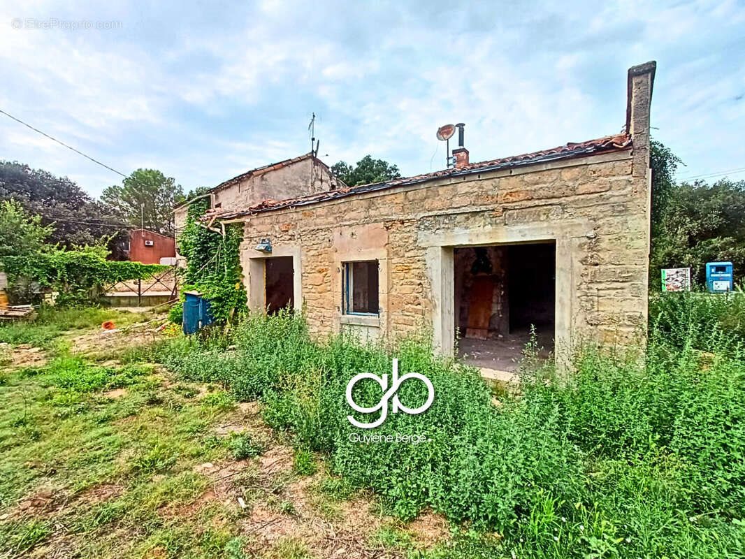 Maison à vendre, 150m², Sussargues