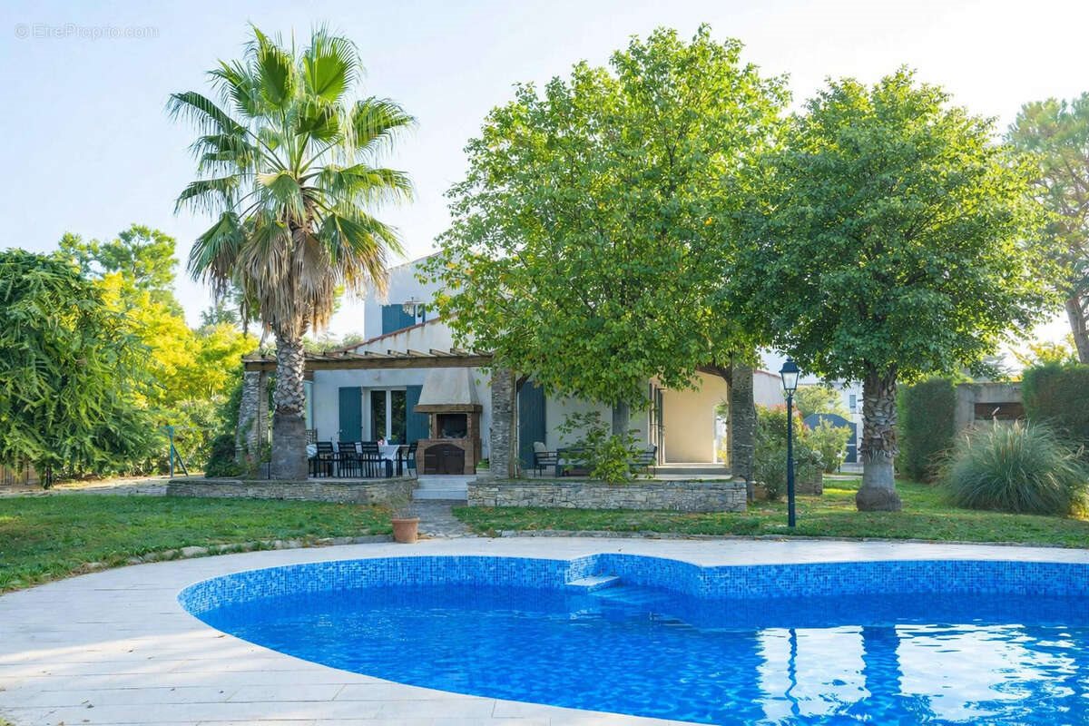 Maison à vendre, 221m², Marseille 11ème