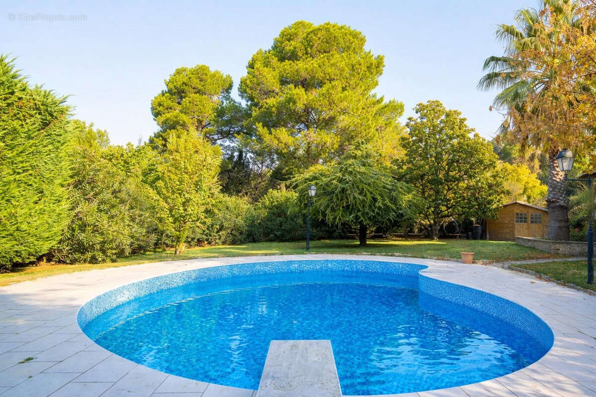 Maison à vendre, 221m², Marseille 11ème