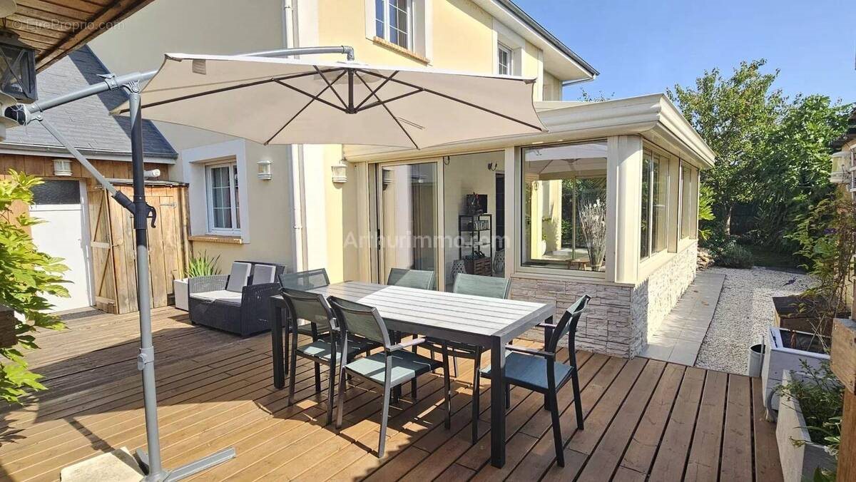 Maison à vendre, 181m², Mondeville