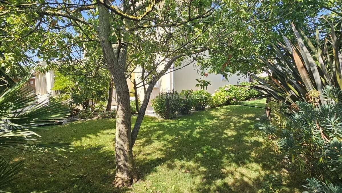 Maison à vendre, 181m², Mondeville