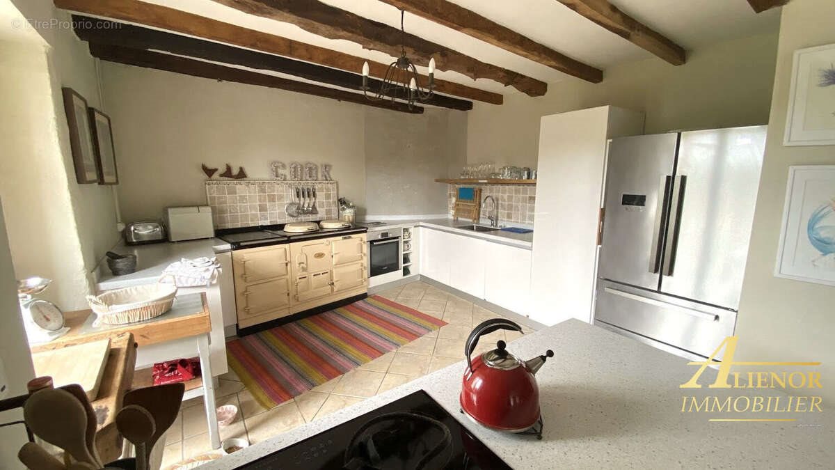 Maison à vendre, 167m², Brantôme
