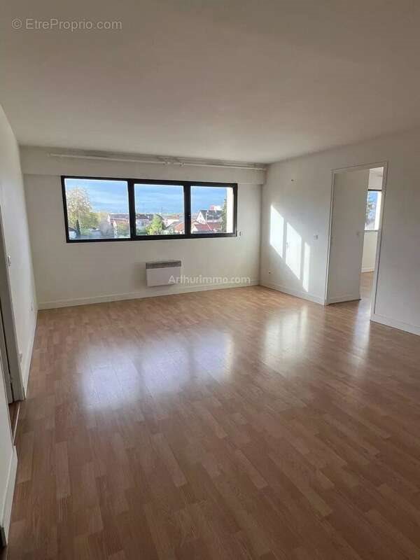 Appartement à vendre, 68m², Chelles
