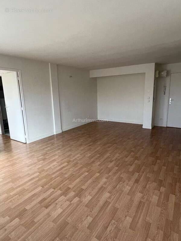 Appartement à vendre, 68m², Chelles