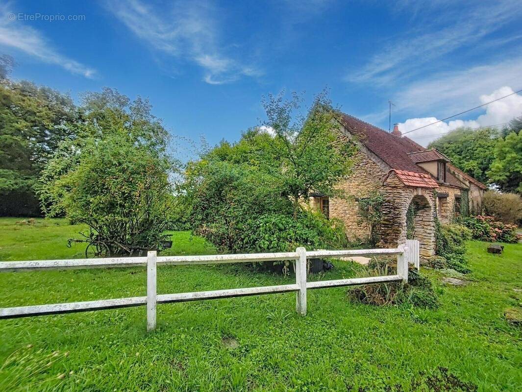 Maison à vendre, 115m², Champlemy