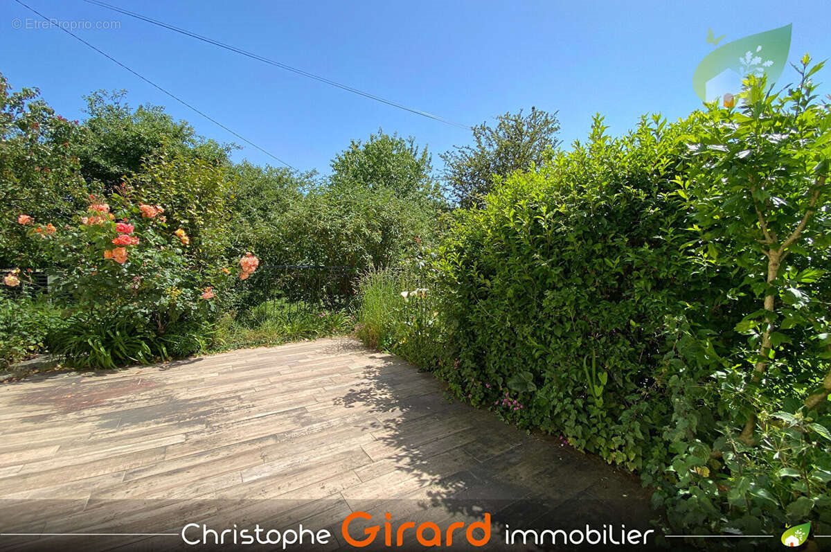 Maison à vendre, 120m², Tinténiac